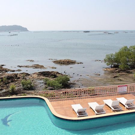Bai Bua Beach Resort Csonburi Kültér fotó
